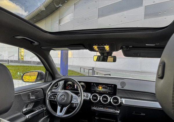 Mercedes-Benz GLB cena 169000 przebieg: 55057, rok produkcji 2020 z Ślesin małe 22